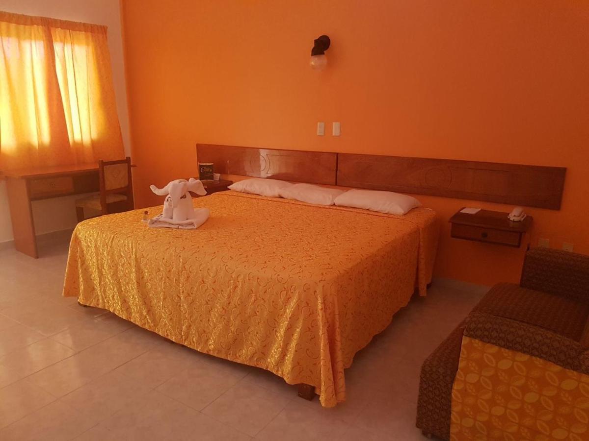 Hotel Arcos Del Parque Acayucan エクステリア 写真
