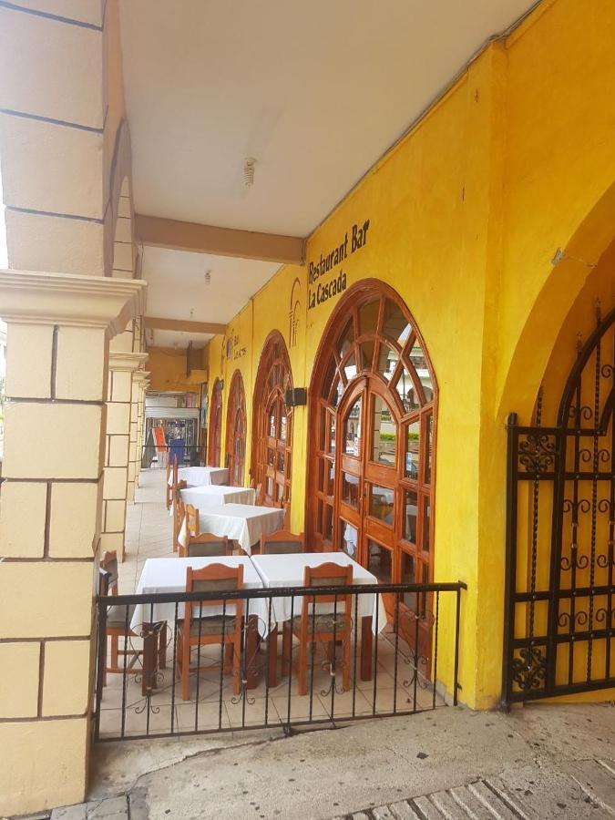 Hotel Arcos Del Parque Acayucan エクステリア 写真